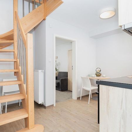 Apartamenty Angela ポビエロボ エクステリア 写真