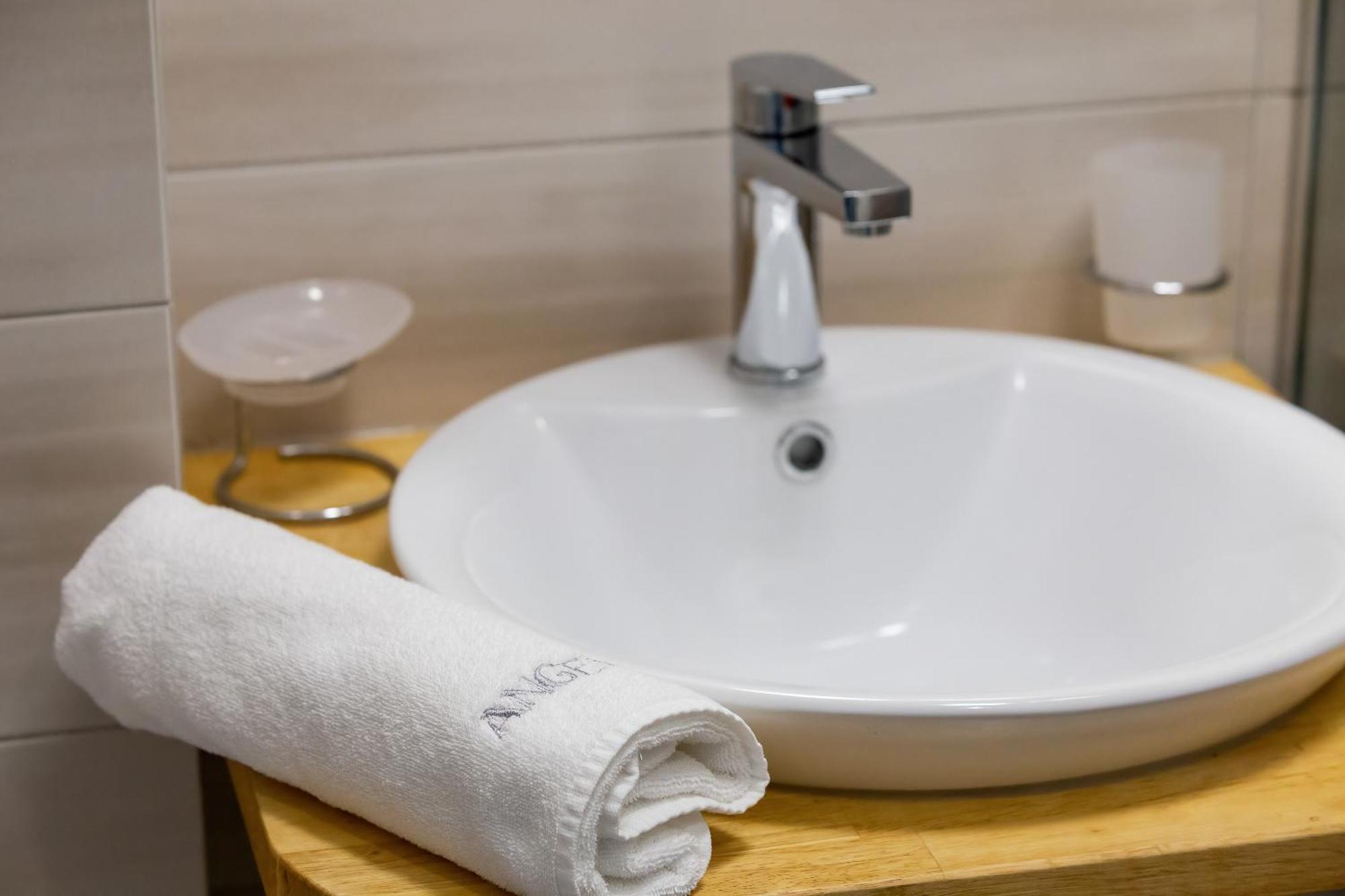 Apartamenty Angela ポビエロボ エクステリア 写真